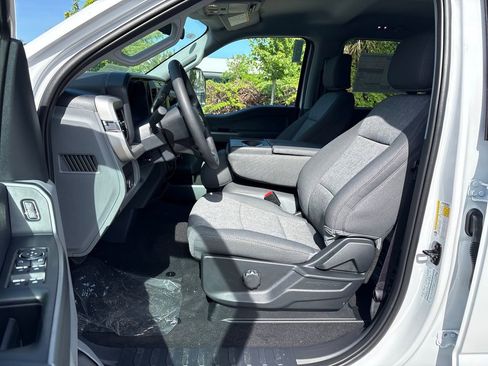 New 2026 Ford F250 XL w/ STX Appearance Package AWD/4WD image 29