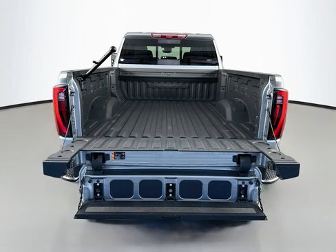 Used 2024 GMC Sierra 2500 Denali w/ Denali Reserve Package AWD/4WD image 30