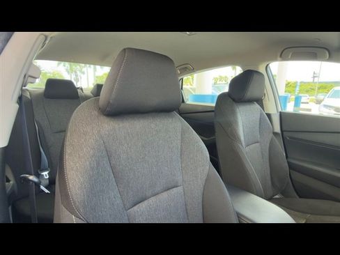 Certified 2023 Honda Accord LX image 17