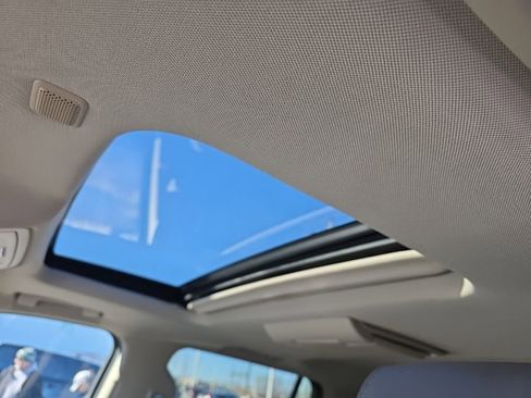 Used 2015 GMC Yukon Denali w/ Open Road Package image 15