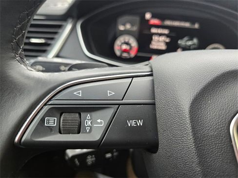 Used 2023 Audi Q5 2.0T Premium Plus image 29