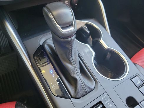 Certified 2025 Toyota Highlander XSE image 16