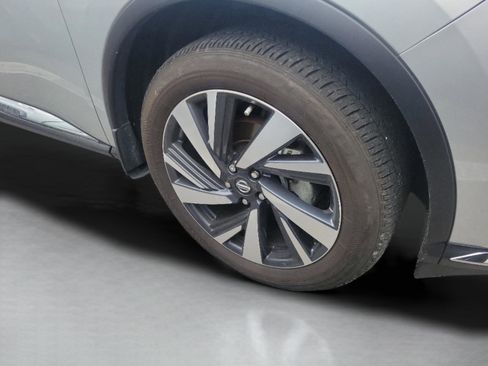 Used 2022 Nissan Murano SL w/ SL Moonroof Package image 11