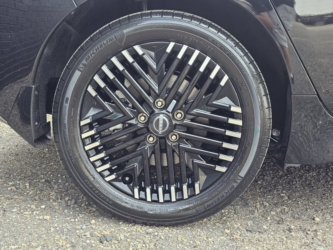 Used 2025 Nissan Leaf SV Plus FWD image 31