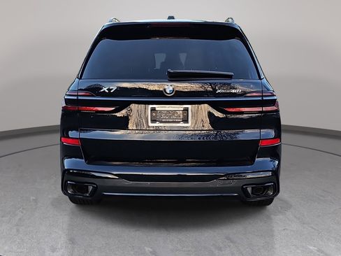New 2026 BMW X7 xDrive40i image 6