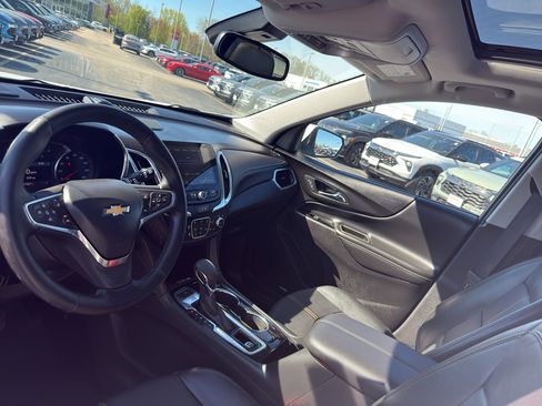Used 2024 Chevrolet Equinox Premier AWD/4WD image 26