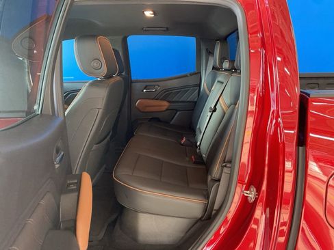 Certified 2023 GMC Canyon AT4 w/ AT4 Premium Package image 11