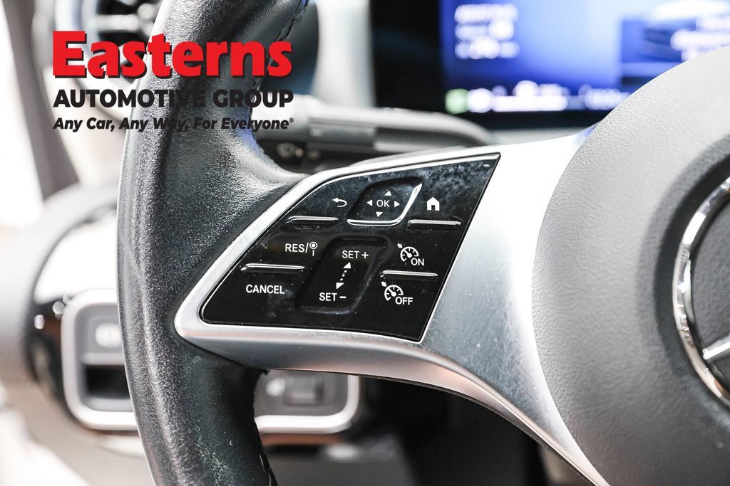 Used 2025 Mercedes-Benz CLA 250 image 16