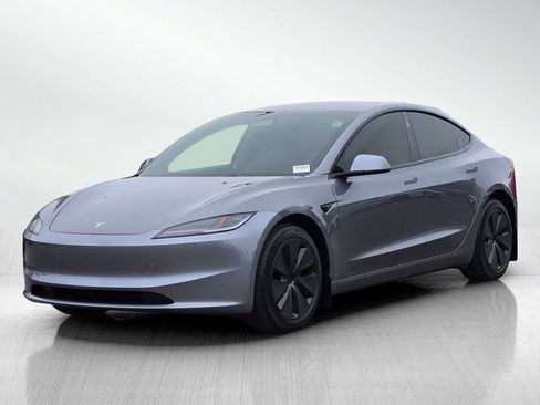 Used 2024 Tesla Model 3 Standard Range RWD image 8