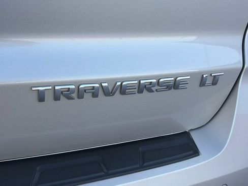 Used 2015 Chevrolet Traverse LT w/ Style and Technology Package AWD/4WD image 21