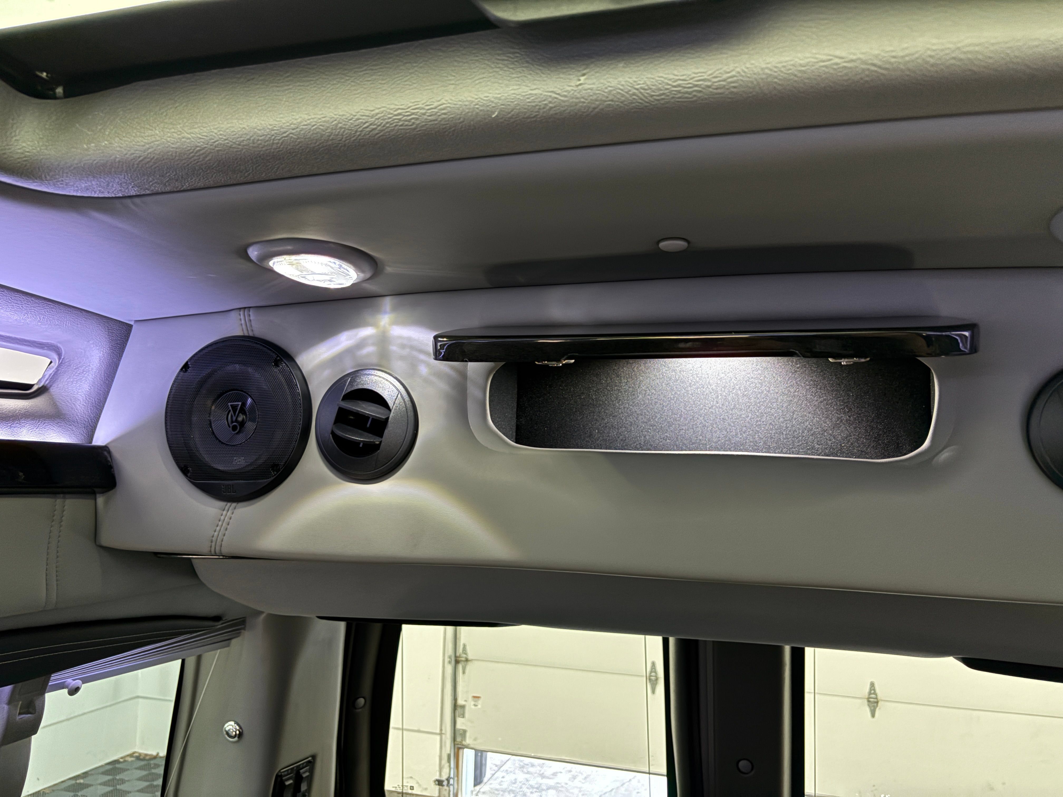 New 2026 GMC Savana 2500 w/ Driver Convenience Package RWD image 54