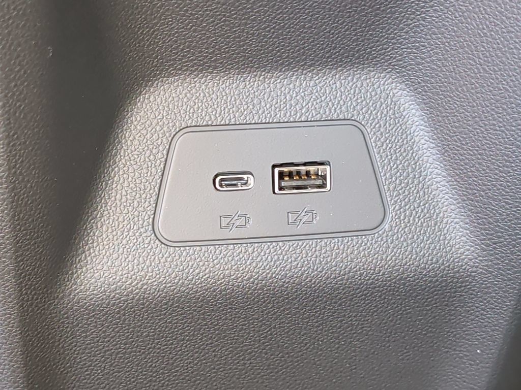 New 2026 Buick Envision Sport Touring AWD/4WD image 37