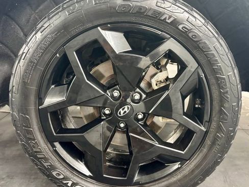 Used 2023 Hyundai Santa Cruz Limited w/ Cargo Package image 10