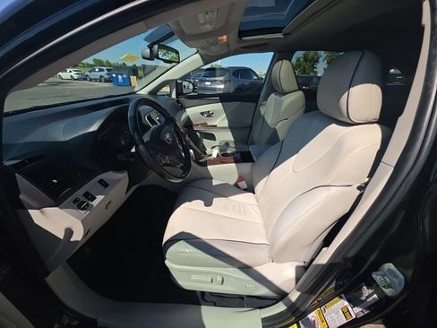 Used 2009 Toyota Venza AWD image 13