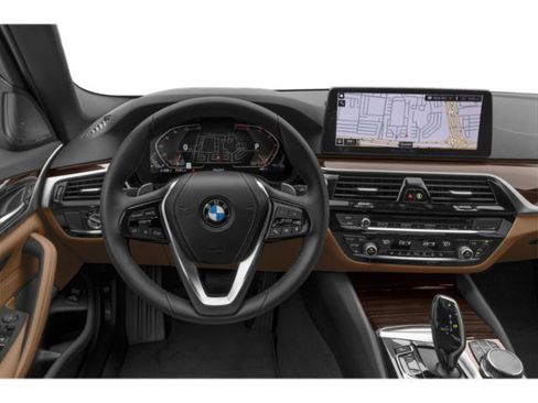 Certified 2023 BMW 530i xDrive w/ M Sport Package image 10