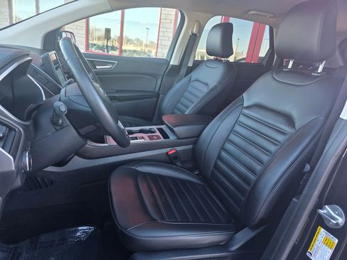 Used 2021 Ford Edge SEL w/ Cargo Accessory Package image 10