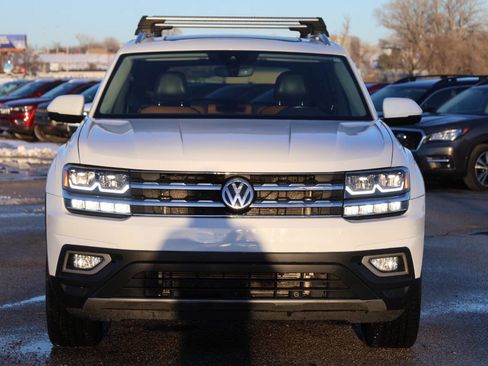 Used 2019 Volkswagen Atlas SEL Premium image 2