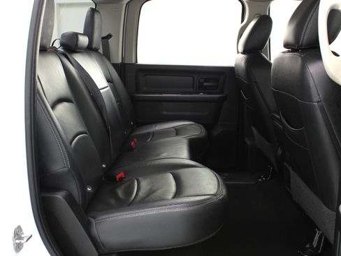 Used 2019 RAM 1500 Tradesman w/ Tradesman SXT Package image 38