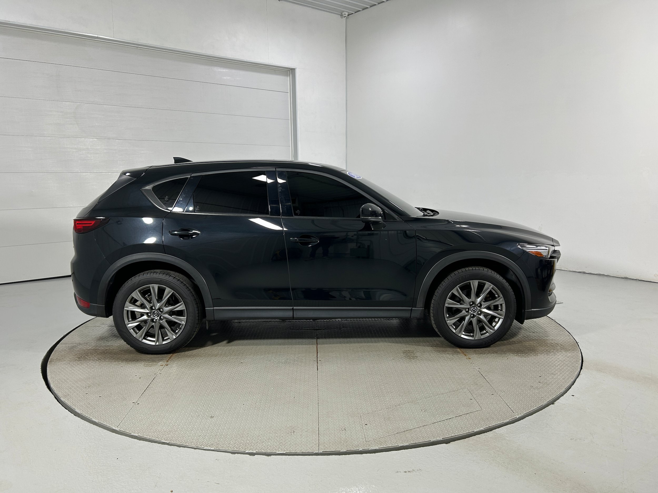 Used 2021 MAZDA CX-5 Signature AWD/4WD image 37