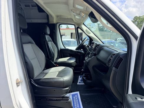 Used 2023 RAM ProMaster 2500 FWD image 15
