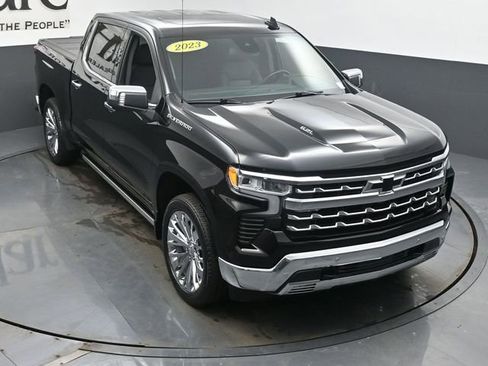 Used 2023 Chevrolet Silverado 1500 LTZ w/ LTZ Convenience Package II image 44