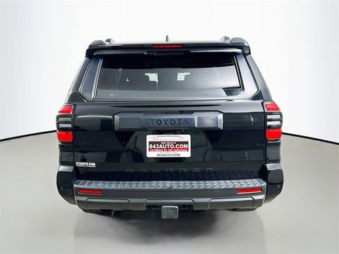 Used 2025 Toyota 4Runner TRD Off-Road image 6