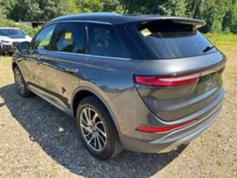 Used 2020 Lincoln Corsair AWD w/ Equipment Group 101A image 6
