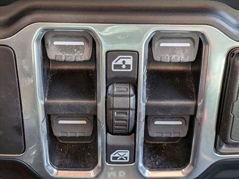 Used 2020 Jeep Wrangler Unlimited Rubicon AWD/4WD image 11