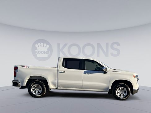 Used 2025 Chevrolet Silverado 1500 LT image 8