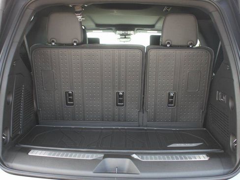 New 2026 Chevrolet Tahoe Z71 w/ Z71 Off-Road Package image 25