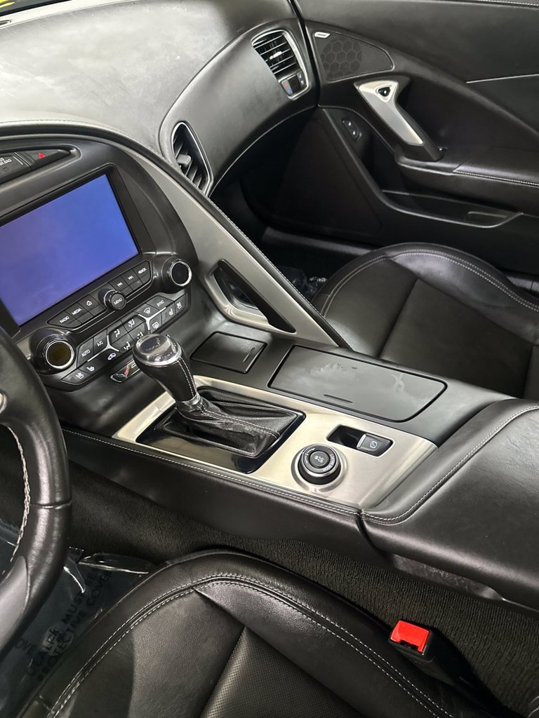 Used 2017 Chevrolet Corvette Stingray Convertible w/ 3LT Preferred Equipment Group RWD image 18