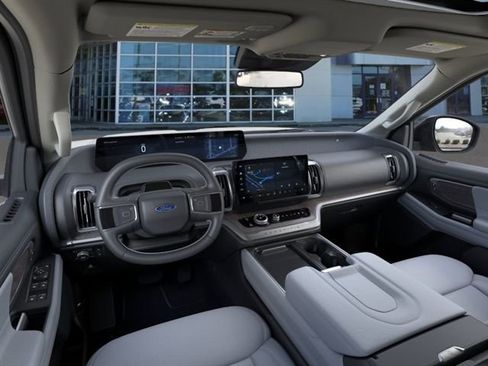 New 2026 Ford Expedition Max Platinum w/ Platinum Ultimate Package AWD/4WD image 9