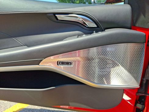 Used 2025 Lotus Emira image 12