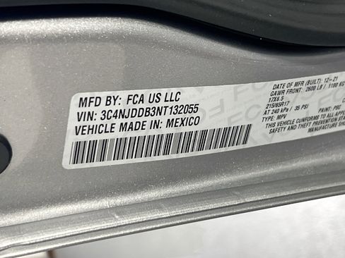 Used 2022 Jeep Compass Trailhawk image 29