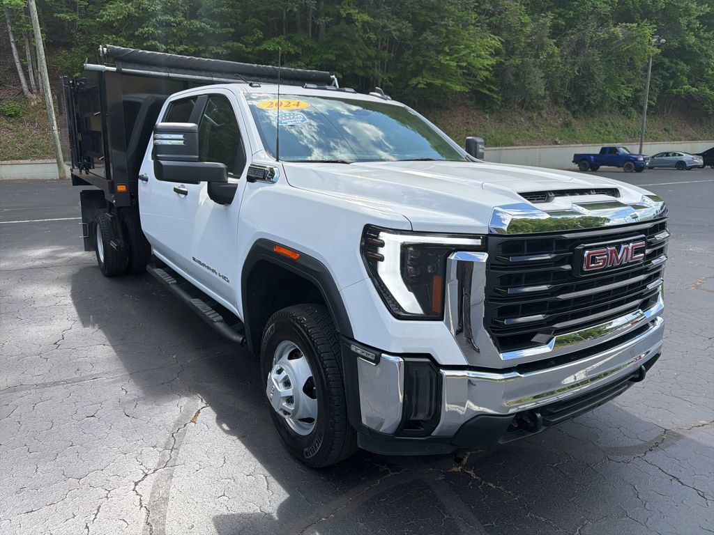 Certified 2024 GMC Sierra 3500 Pro w/ Convenience Package RWD image 12