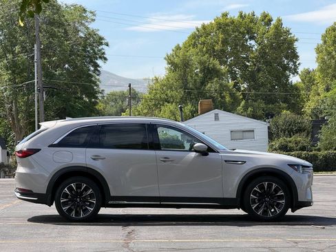 Used 2024 MAZDA CX-90 Plug-In Hybrid w/ Premium Pkg AWD/4WD image 6