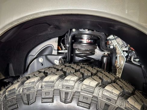 Used 2026 Ford F350 Platinum AWD/4WD image 11