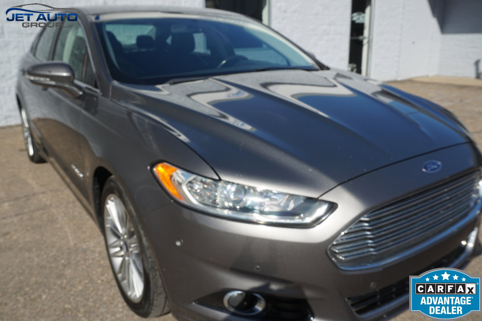Used 2014 Ford Fusion SE w/ Equipment Group 502A FWD image 7