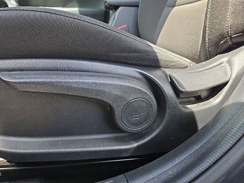 Certified 2022 Kia Forte LXS FWD image 26