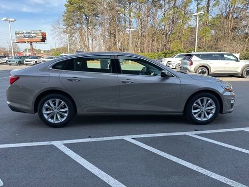 Used 2024 Chevrolet Malibu LT image 8