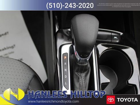 Used 2025 Chevrolet Trax LT w/ LT Convenience Package image 22