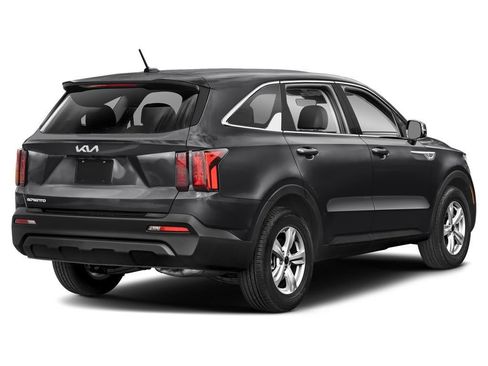 Used 2023 Kia Sorento LX FWD image 2