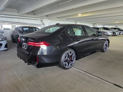 New 2027 BMW 530i xDrive AWD/4WD image 4