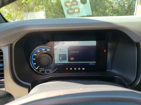 New 2023 Ford Bronco Black Diamond image 31