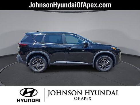 Used 2021 Nissan Rogue S AWD/4WD image 10