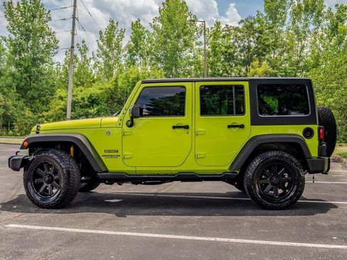 Used 2017 Jeep Wrangler Unlimited Sport w/ Quick Order Package 24S AWD/4WD image 5