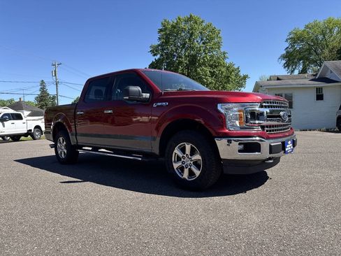 Used 2018 Ford F150 XLT w/ Equipment Group 302A Luxury AWD/4WD image 3
