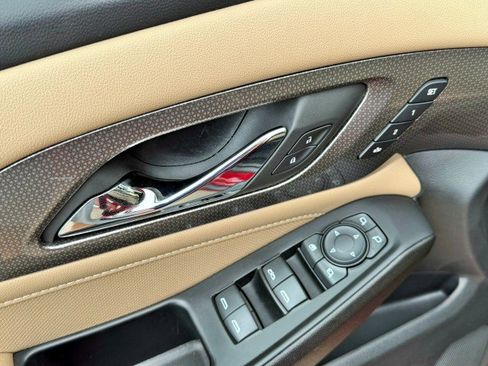 Certified 2023 Chevrolet Traverse Premier image 11