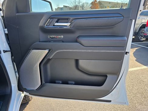 New 2026 GMC Sierra 1500 AT4X AWD/4WD image 33