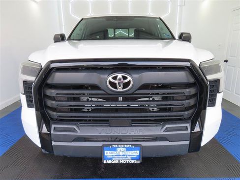 Used 2022 Toyota Tundra SR w/ SR Tow Package AWD/4WD image 2